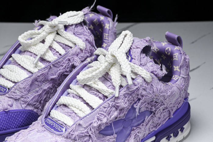 L&V SNEAKERS