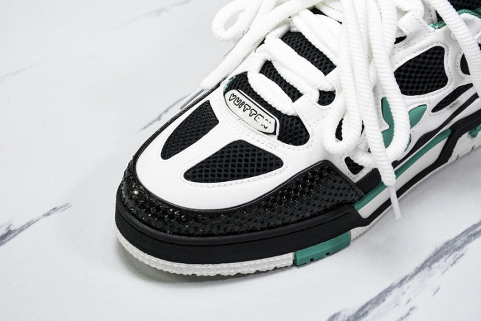 L&V SNEAKERS