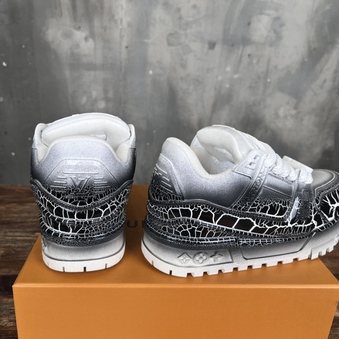 L&V SNEAKERS