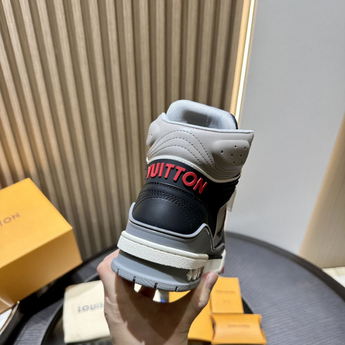 L&V SNEAKERS