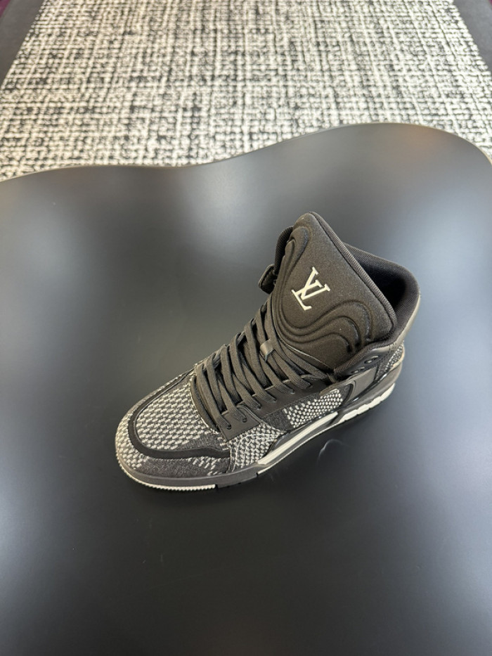 L&V SNEAKERS