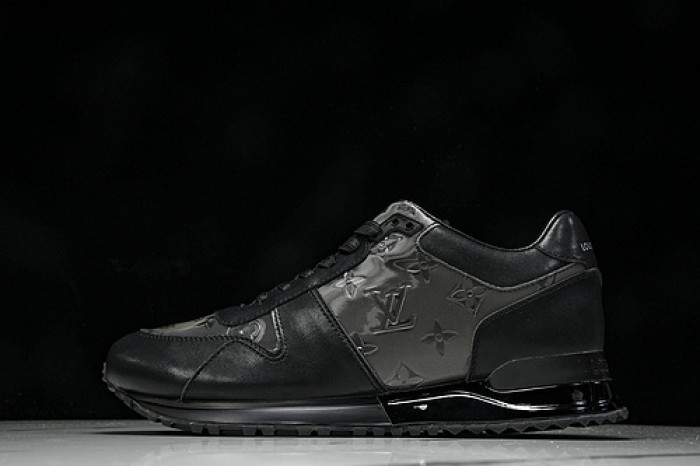 L&V SNEAKERS