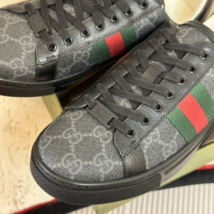 GUCC SNEAKER