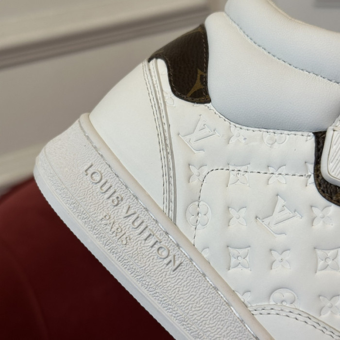 L&V SNEAKERS