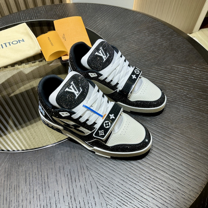L&V SNEAKERS