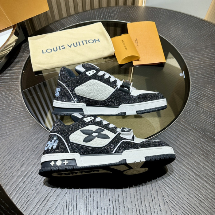 L&V SNEAKERS