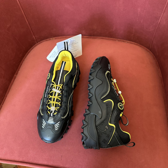L&V SNEAKERS