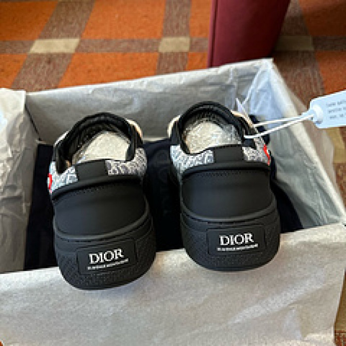 DI*O*R B33 PANKICK