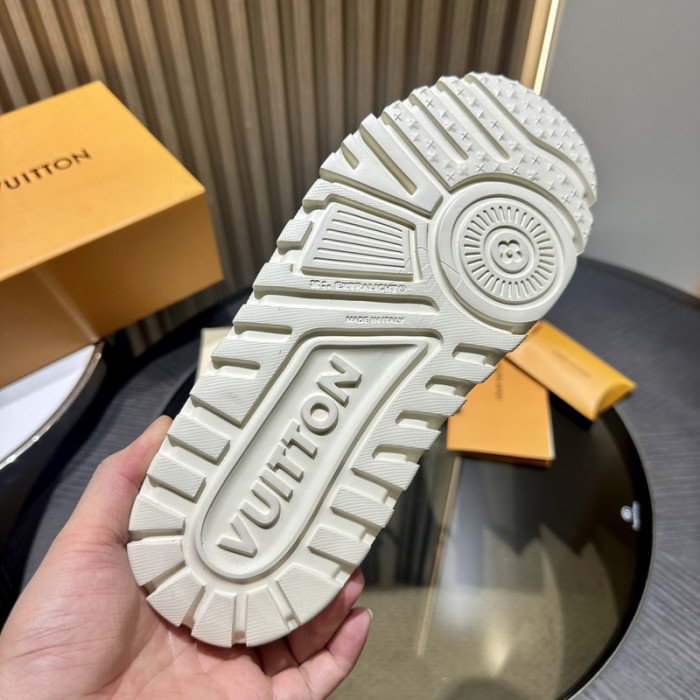L&V SNEAKERS
