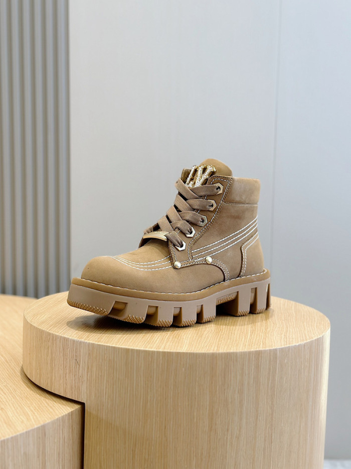 L&V SNEAKERS
