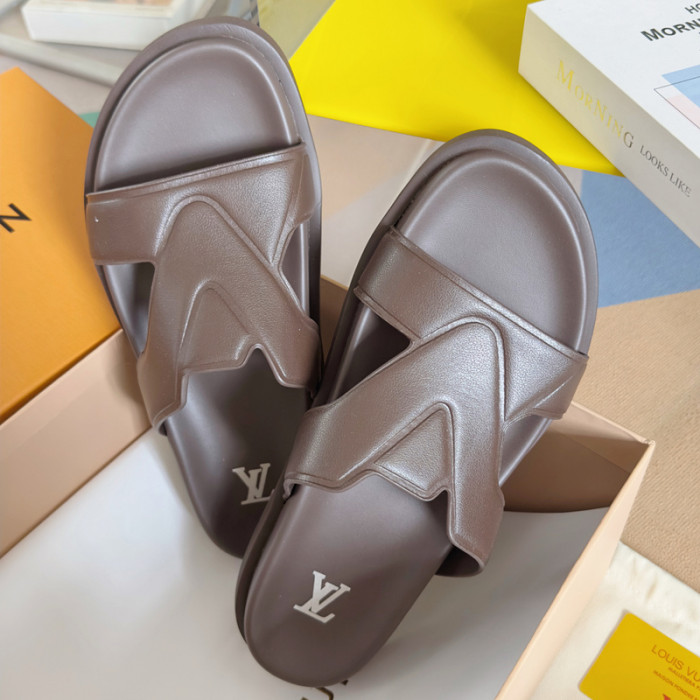 L&V SLIPPERS