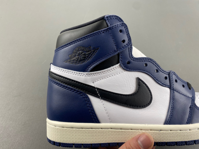 Air Jordan 1 Retro High OG DZ5485-401