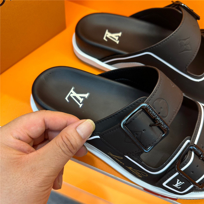 L&V SLIPPERS
