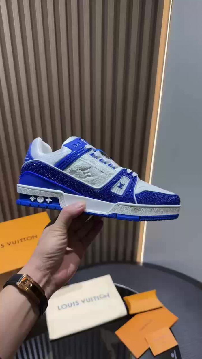 L&V SNEAKERS