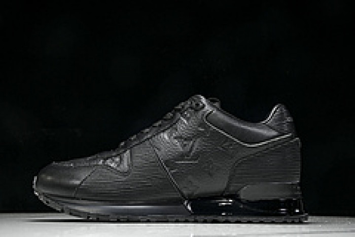 L&V SNEAKERS