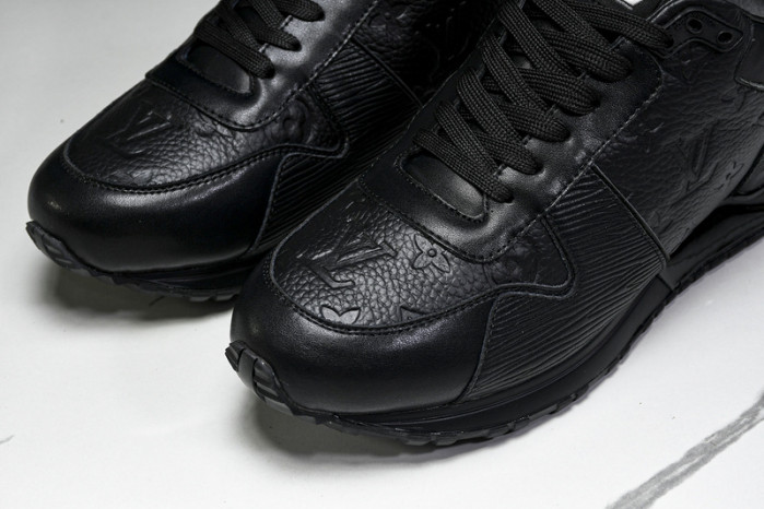 L&V SNEAKERS