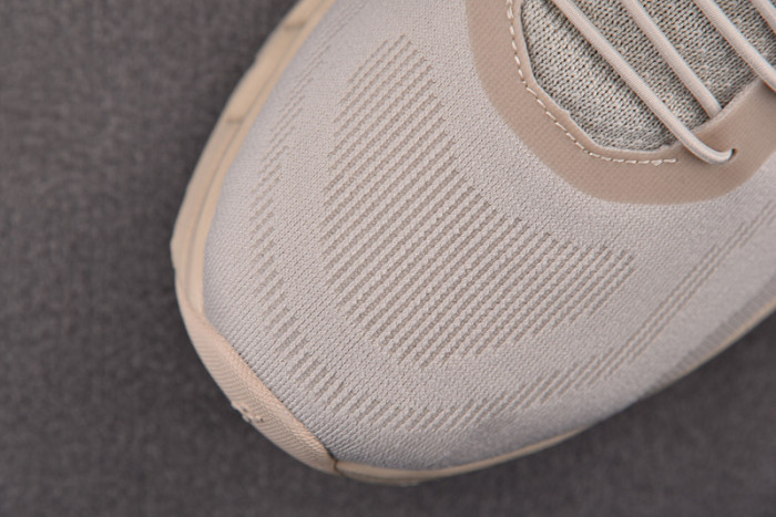 LOE*WE * sneaker