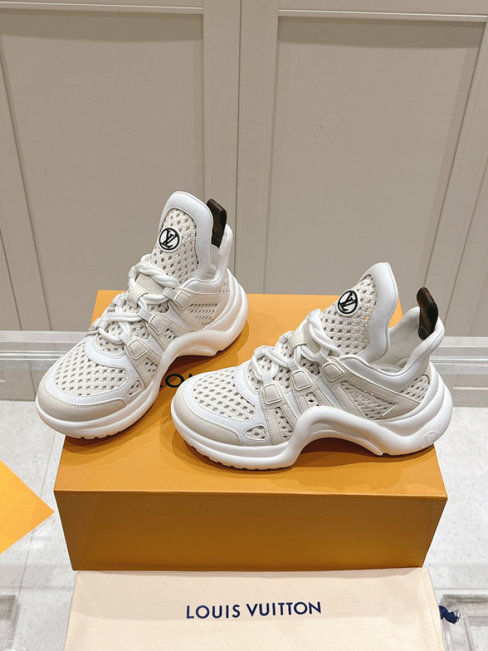 L&V SNEAKERS