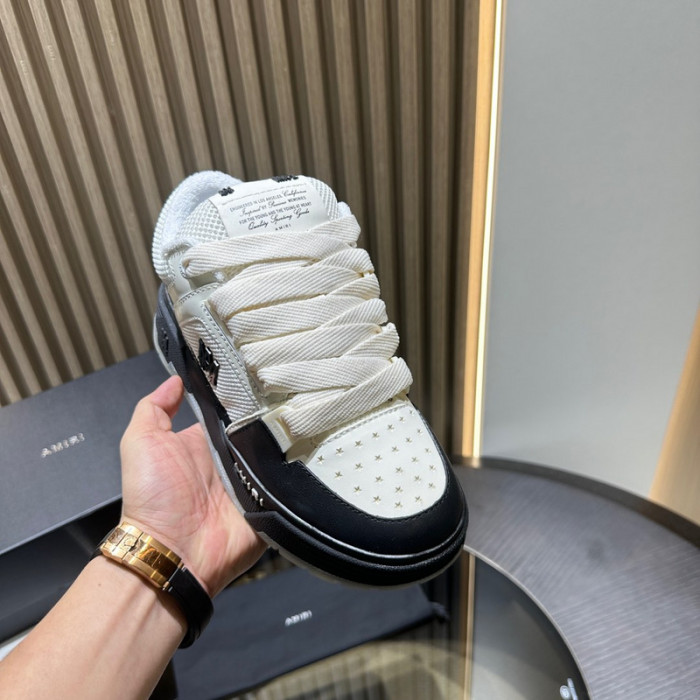 AM1R1 SNEAKERS