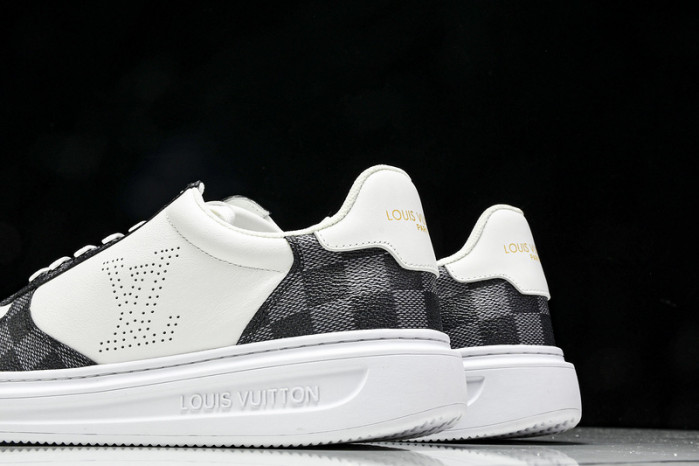 L&V SNEAKERS