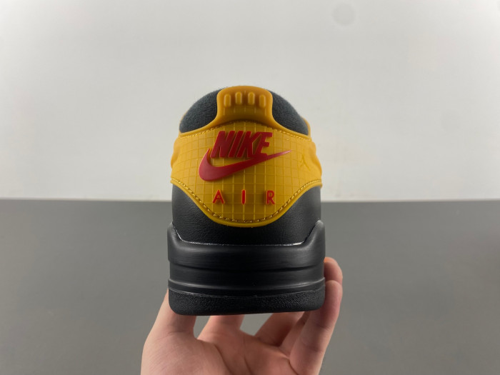 Nigel Sylvester x Air Jordan 4 RM FQ7939-007