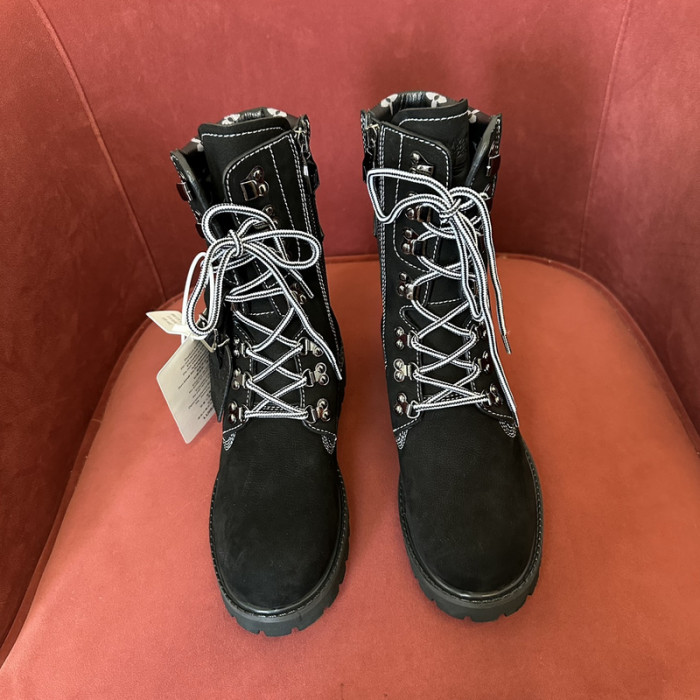L&V SNEAKERS