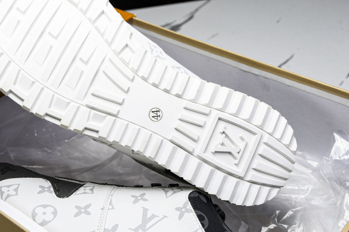 L&V SNEAKERS
