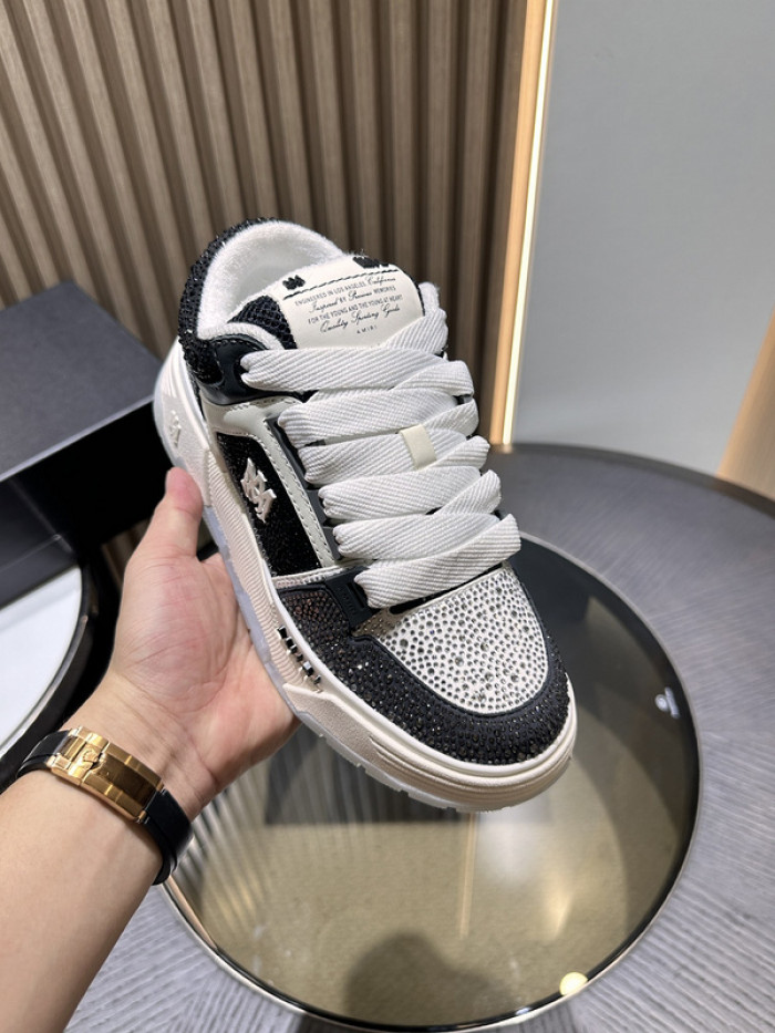 AM1R1 SNEAKERS