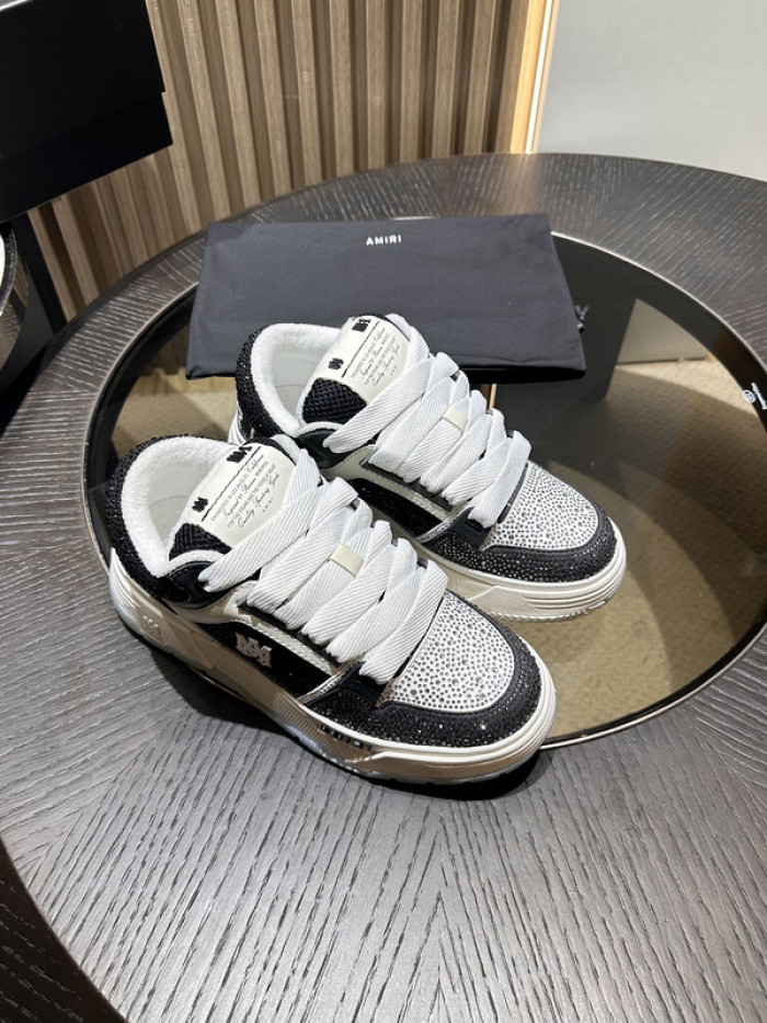 AM1R1 SNEAKERS