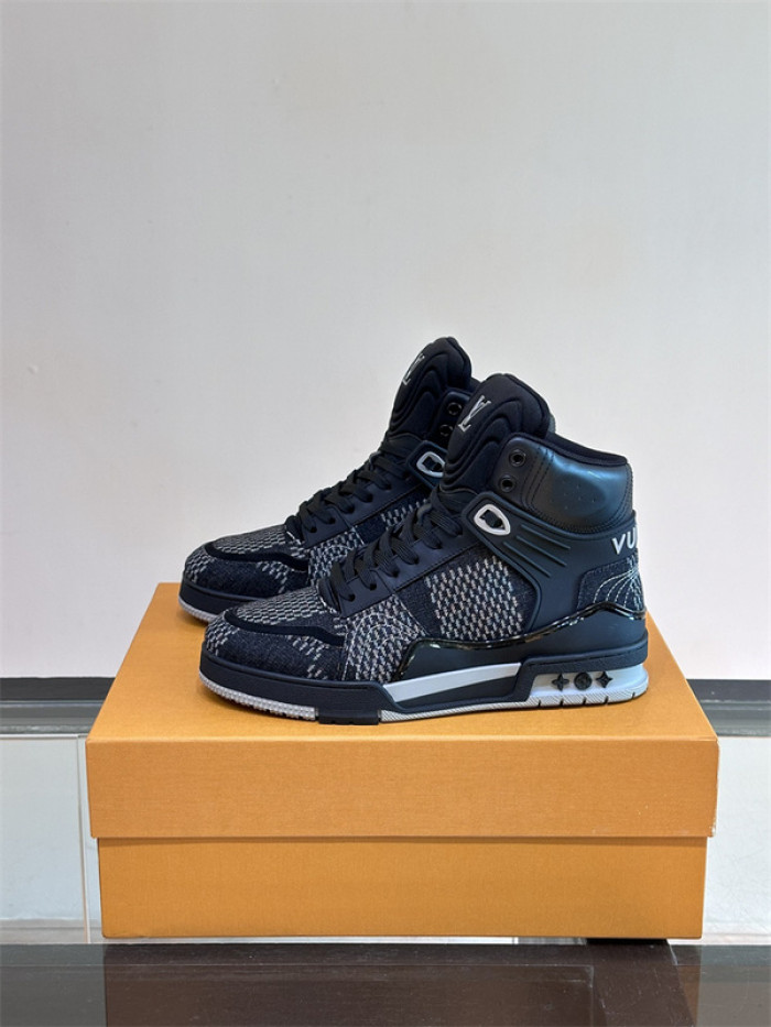 L&V SNEAKERS