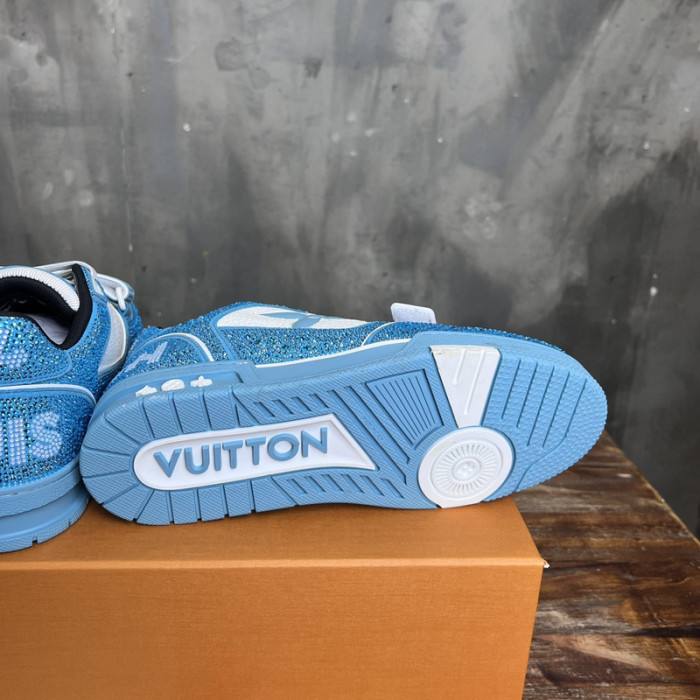 L&V SNEAKERS
