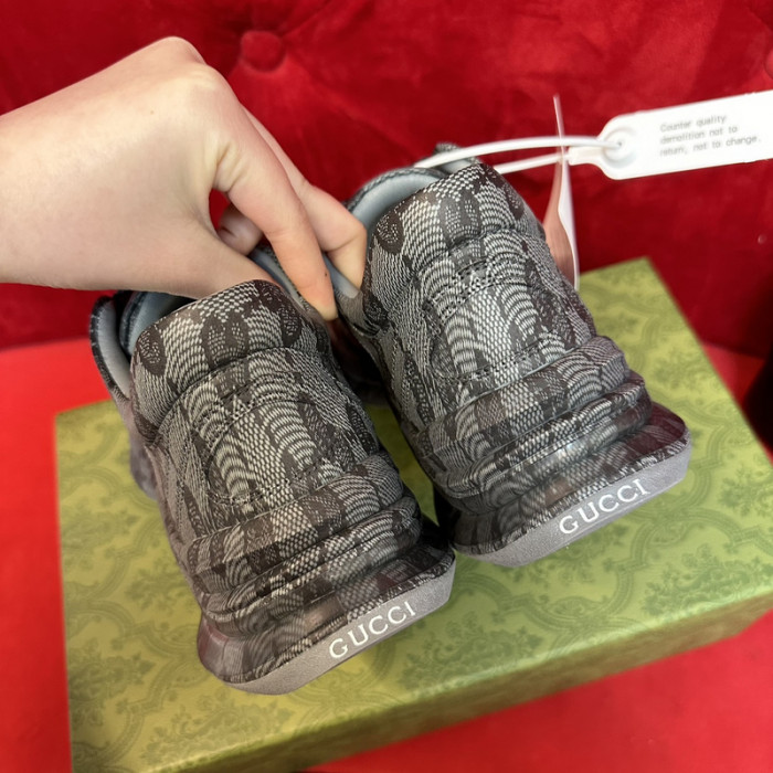 GUCC SNEAKER