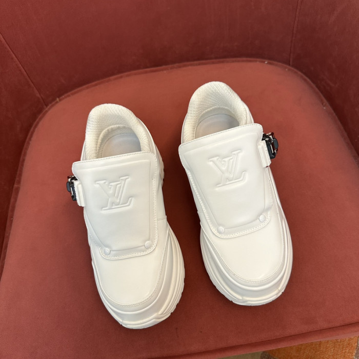 L&V SNEAKERS