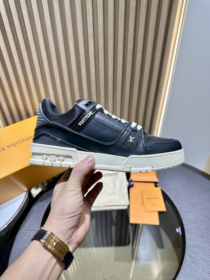 L&V SNEAKERS