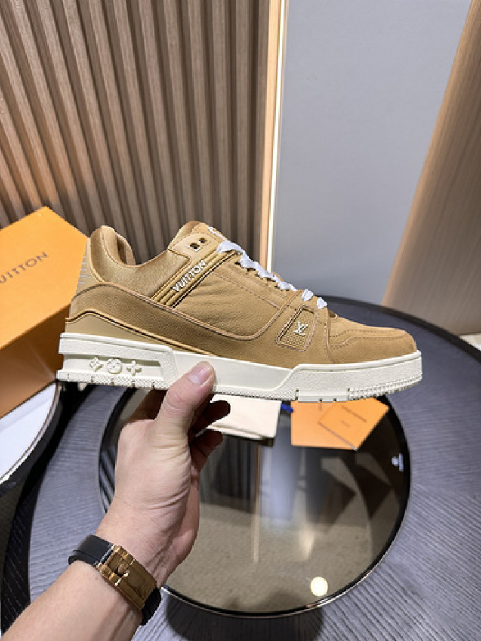 L&V SNEAKERS