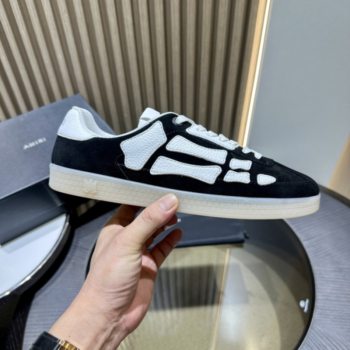 AM1R1 SNEAKERS