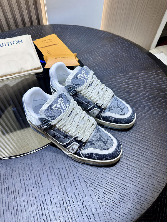 L&V SNEAKERS