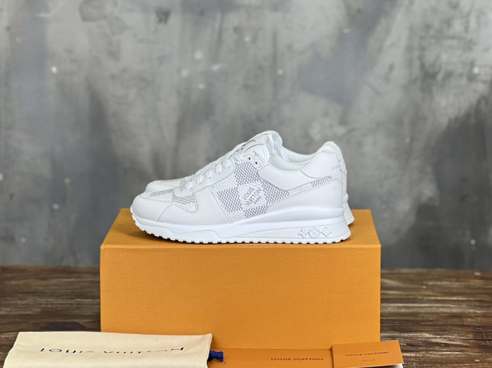 L&V SNEAKERS