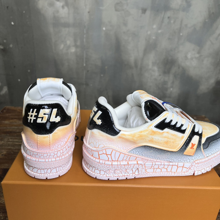 L&V SNEAKERS