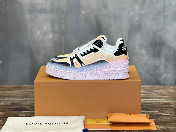 L&V SNEAKERS