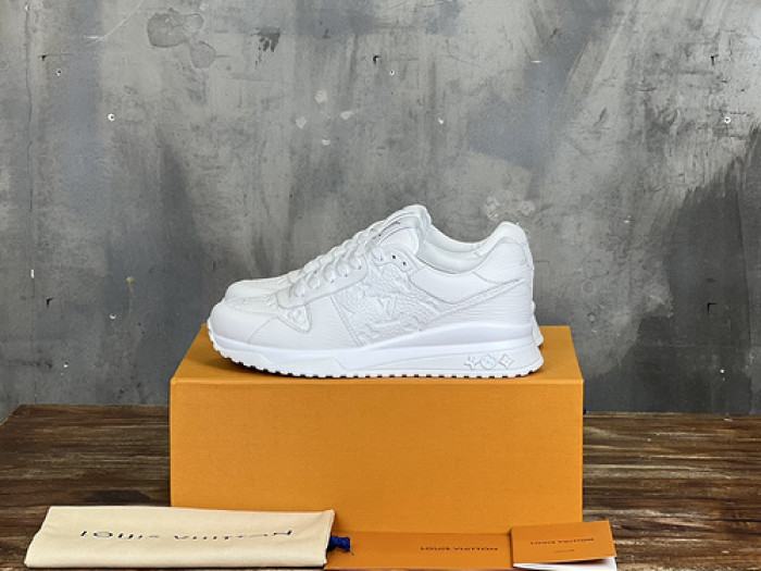 L&V SNEAKERS