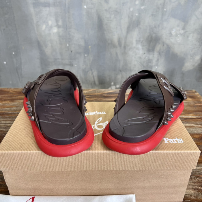 CL SLIPPERS