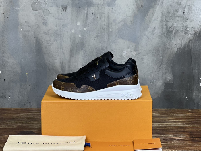 L&V SNEAKERS