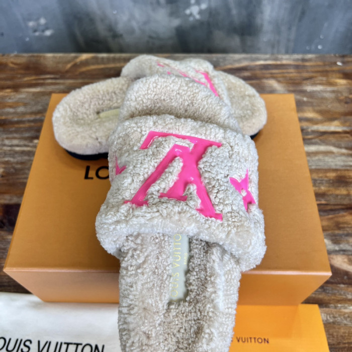 L&V SLIPPERS