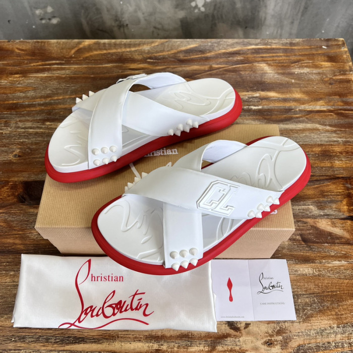 CL SLIPPERS
