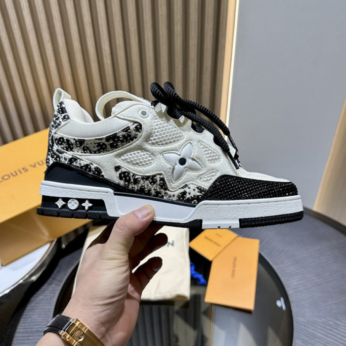 L&V SNEAKERS