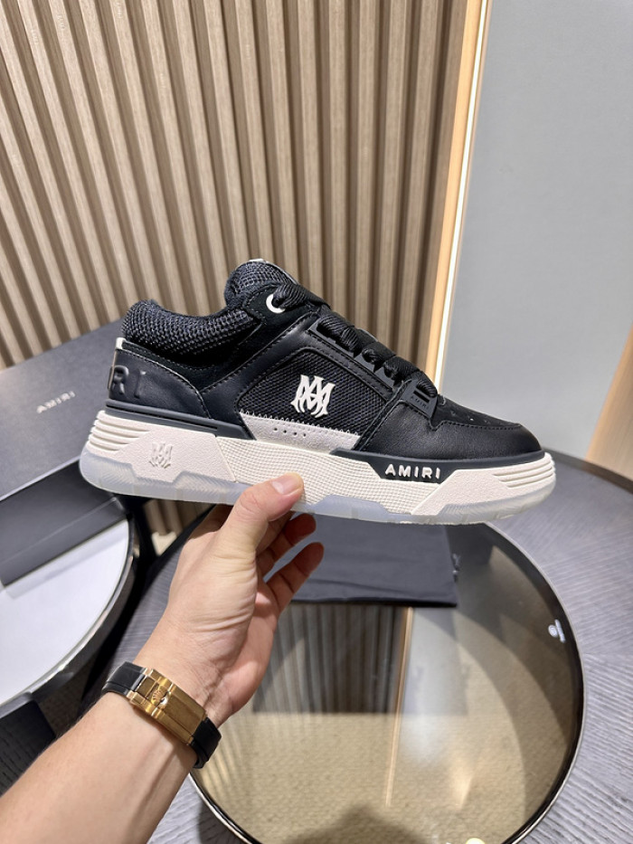 AM1R1 SNEAKERS