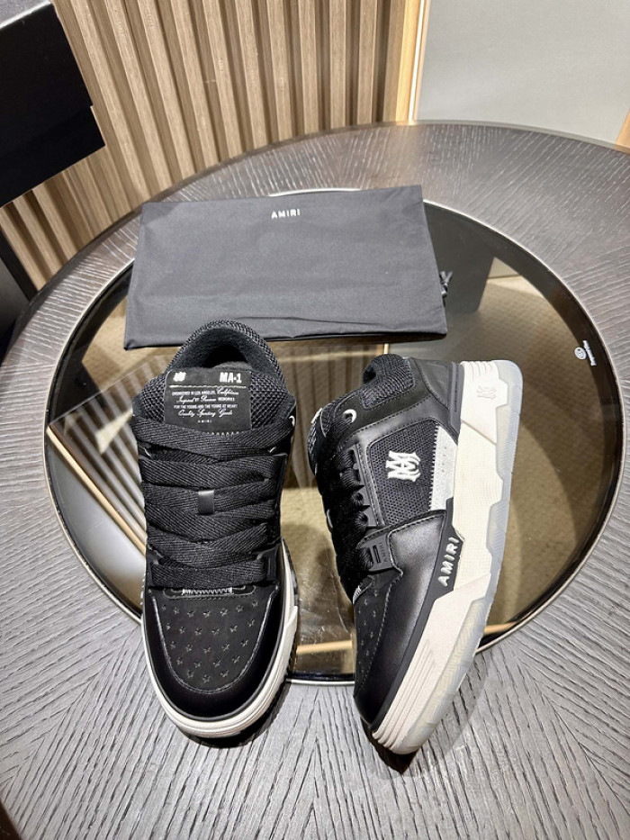 AM1R1 SNEAKERS