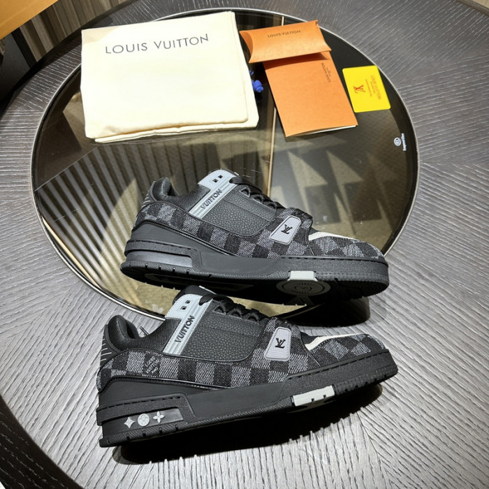 L&V SNEAKERS