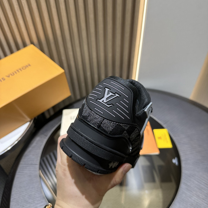 L&V SNEAKERS